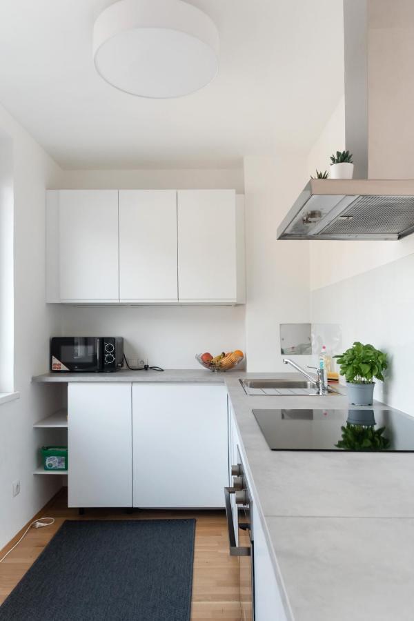 Modern, Bright -close To The Center In A Quiet Area * Vienna